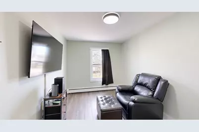 26 Holland Street, Lewiston, ME 04240 - Photo 29