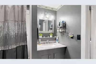 26 Holland Street, Lewiston, ME 04240 - Photo 19