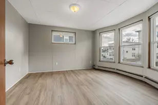 38 Jefferson St, Lewiston, ME 04240 - Photo 21