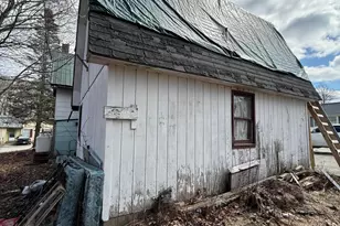 19 Perry St, Lincoln, ME 04457 - Photo 37