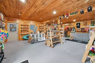1254 Roosevelt Trail, Raymond, ME 04071 - Photo 37