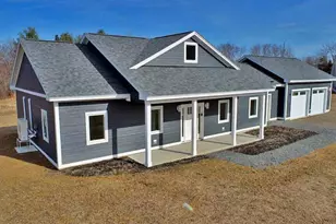 9 Lilac Ln, Houlton, ME 04730 - Photo 3