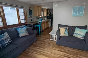 8 A Seaview Ave, Old Orchard Beach, ME 04064 - Photo 15