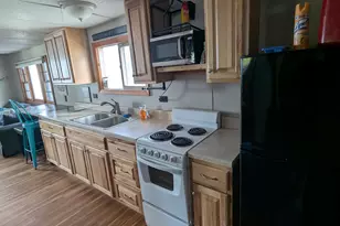 8 A Seaview Ave, Old Orchard Beach, ME 04064 - Photo 3