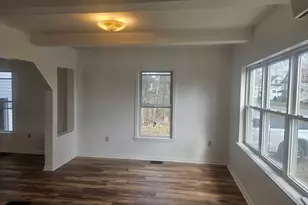 161 Waverly Ave, Pittsfield, ME 04967 - Photo 9