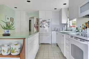 553 Main St, Wayne, ME 04284 - Photo 19