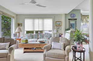 553 Main St, Wayne, ME 04284 - Photo 9