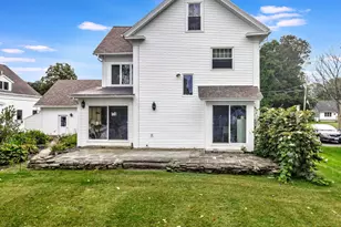 553 Main St, Wayne, ME 04284 - Photo 3