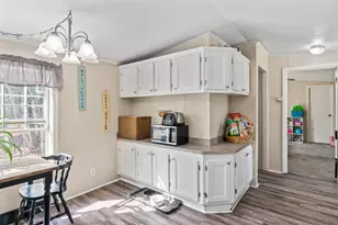 192 Bowdoinham Rd, Lisbon, ME 04252 - Photo 5