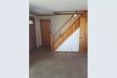 18 Vernon Avenue, Limestone, ME 04750 - Photo 7