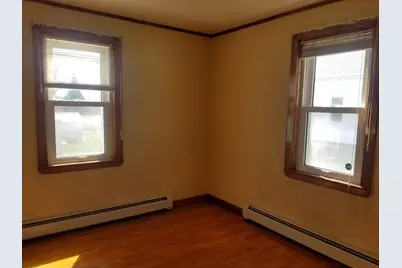 18 Vernon Avenue, Limestone, ME 04750 - Photo 3