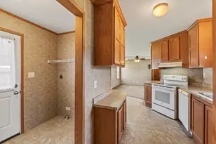 3 Oxbow Dr, Lewiston, ME 04240 - Photo 13