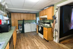 29 Kents Hill Rd, Wayne, ME 04284 - Photo 9