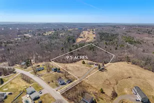 18 Walker Ln, Farmingdale, ME 04344 - Photo 1