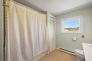 18 Walker Ln, Farmingdale, ME 04344 - Photo 9
