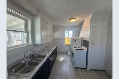 200 Congress Street, Belfast, ME 04915 - Photo 11