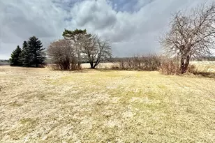 808 Madawaska Rd, Caribou, ME 04736 - Photo 15