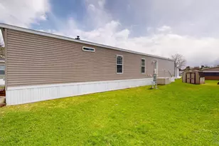 4 Sheldon Pl, Lewiston, ME 04240 - Photo 31