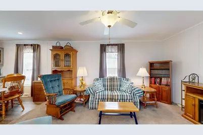 4 Sheldon Place, Lewiston, ME 04240 - Photo 7