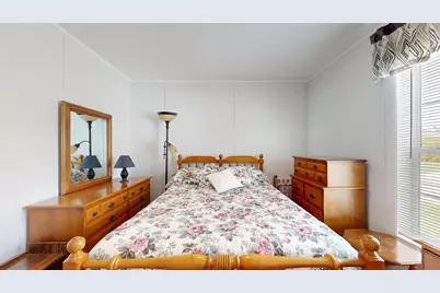 4 Sheldon Place, Lewiston, ME 04240 - Photo 27