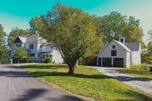 59 Summer St, Hampden, ME 04444 - Photo 9