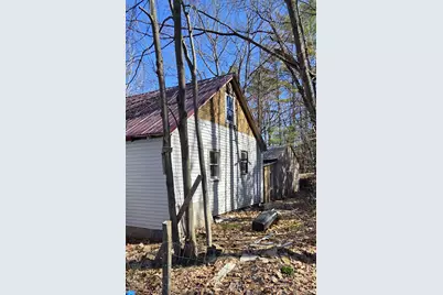 46 Fourth Street, Mexico, ME 04257 - Photo 9
