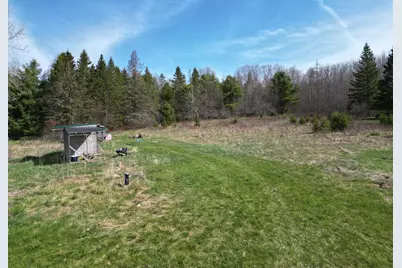 946 Main Street, Springfield, ME 04487 - Photo 11