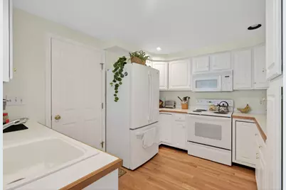 22 Greenwich Way #40, Kennebunk, ME 04043 - Photo 9