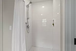 60 Munjoy St, Portland, ME 04101 - Photo 35