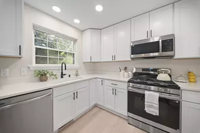 10 Randall Circle, Brunswick, ME 04011 - Photo 9