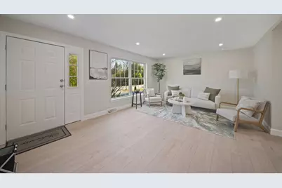 10 Randall Circle, Brunswick, ME 04011 - Photo 3
