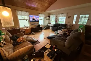 39 E Leavitt St, Skowhegan, ME 04976 - Photo 11