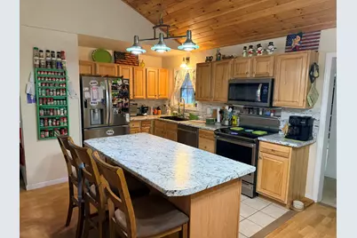 39 E Leavitt Street, Skowhegan, ME 04976 - Photo 7