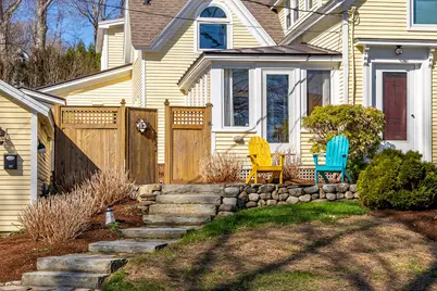 107 Bay View Street, Camden, ME 04843 - Photo 3