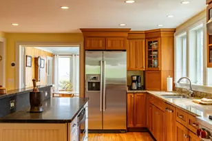 107 Bay View St, Camden, ME 04843 - Photo 31