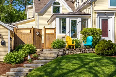 107 Bay View Street, Camden, ME 04843 - Photo 3
