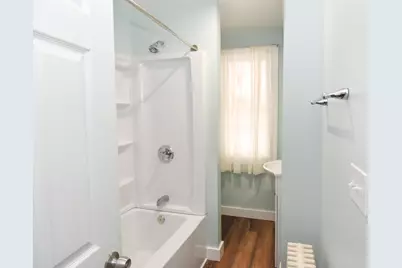 86 Fourth Street, Auburn, ME 04210 - Photo 9