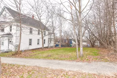 86 Fourth Street, Auburn, ME 04210 - Photo 3