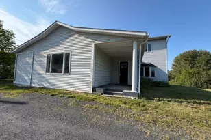 586 Main St, Madawaska, ME 04756 - Photo 3
