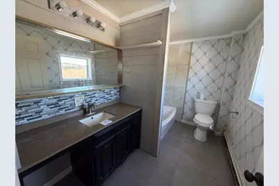 586 Main Street, Madawaska, ME 04756 - Photo 23