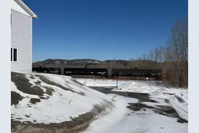 586 Main Street, Madawaska, ME 04756 - Photo 5