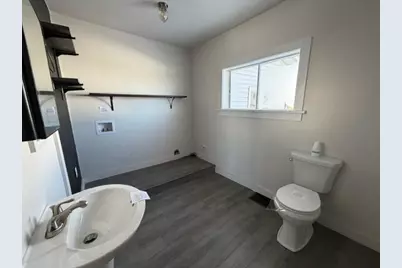 586 Main Street, Madawaska, ME 04756 - Photo 13