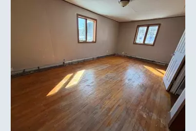 586 Main Street, Madawaska, ME 04756 - Photo 19