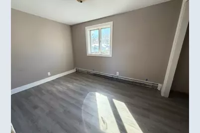 586 Main Street, Madawaska, ME 04756 - Photo 17
