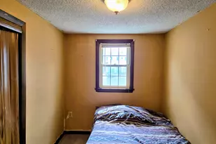 213 Waldo St, Rumford, ME 04276 - Photo 15