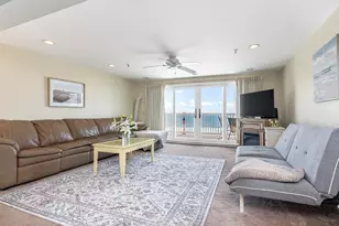 39 W Grand Ave, Old Orchard Beach, ME 04064 - Photo 7