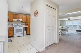39 W Grand Ave, Old Orchard Beach, ME 04064 - Photo 5