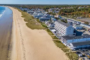 39 W Grand Ave, Old Orchard Beach, ME 04064 - Photo 3