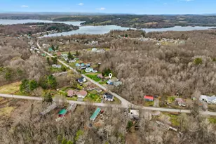 92 Park St, Dexter, ME 04930 - Photo 21