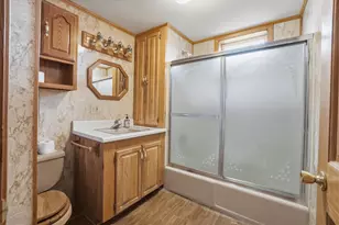 92 Park St, Dexter, ME 04930 - Photo 13